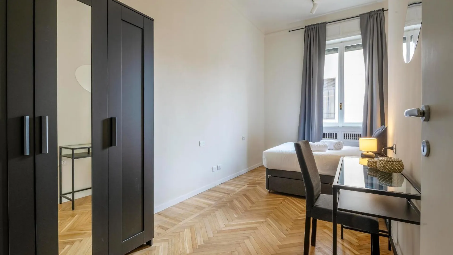 Elegant Brand New Apartments Near Duomo Milano